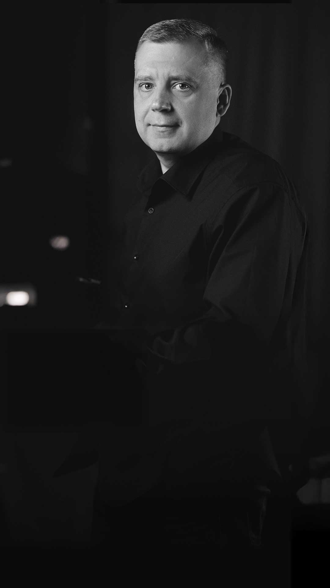 АЛЕКСЕЙ МАКЕЕВ